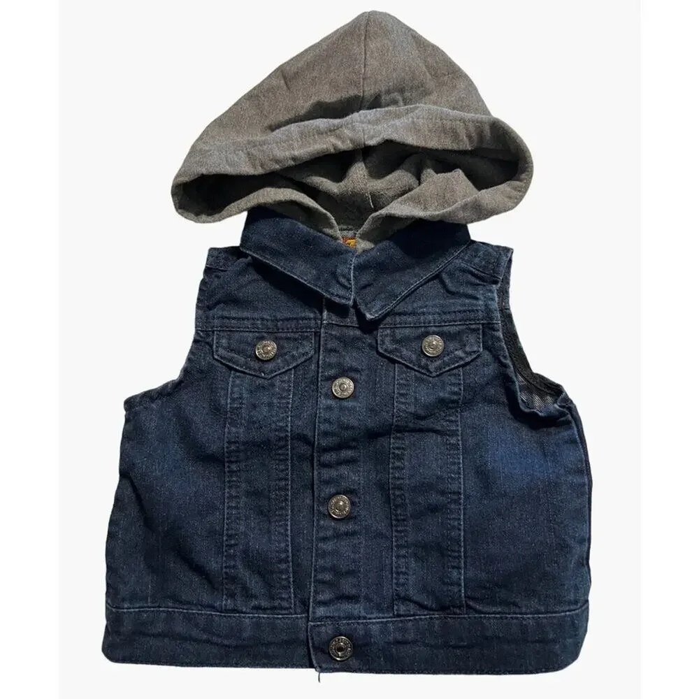7 for all mankind Hooded vest Infant Size 18 months Excellent very gently used c